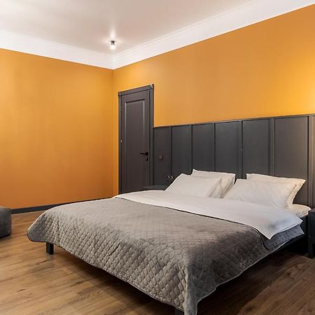 Modern Apartment Lviv Luaran gambar