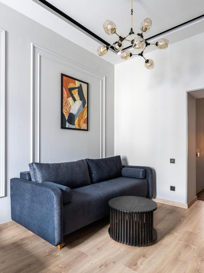 Modern Apartment Lviv Luaran gambar