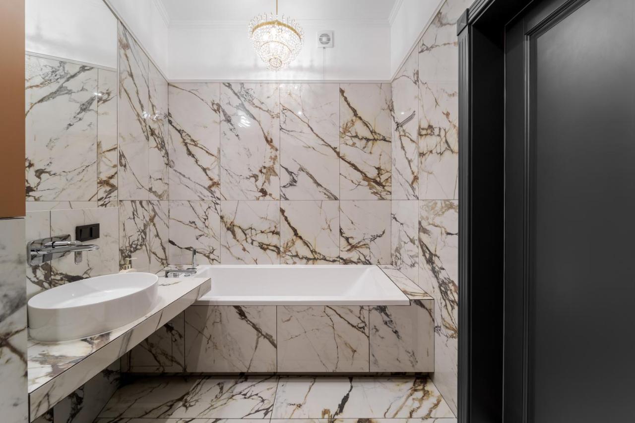 Modern Apartment Lviv Luaran gambar